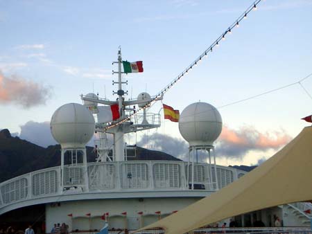 052Deck12