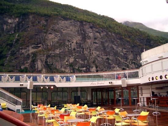 570Deck12