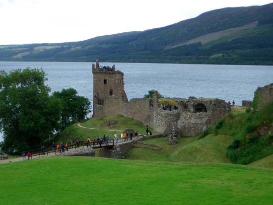 735LochNess-017
