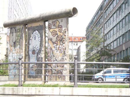 AltMoabitWall-022