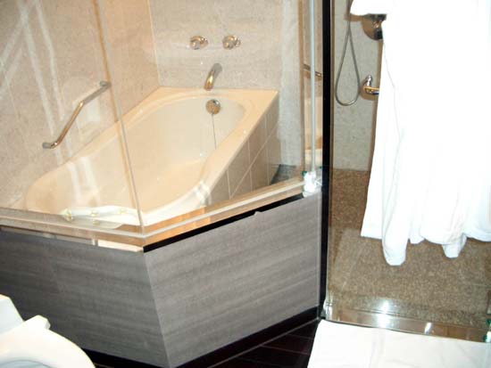 034Hotel013