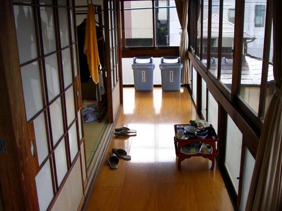 241Ueno008