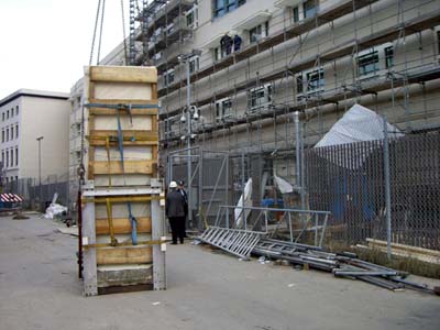 MauerUS-Embassy-041