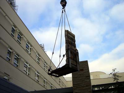 MauerUS-Embassy-065