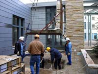 MauerUS-Embassy-076