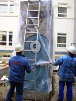 MauerUS-Embassy-084
