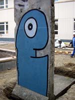 MauerUS-Embassy-095
