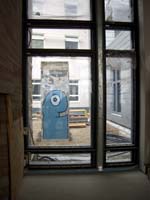 MauerUS-Embassy-096