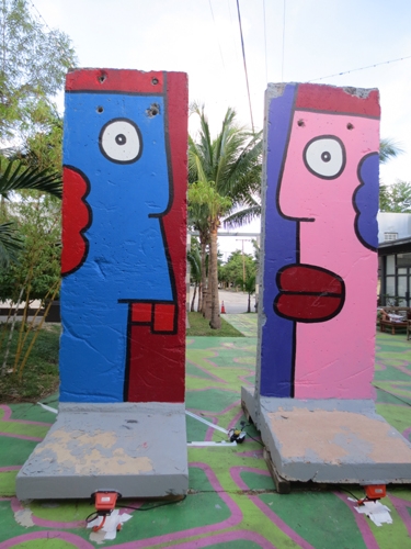 MiamiBerlinWall2013-003