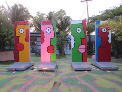 MiamiBerlinWall2013-016