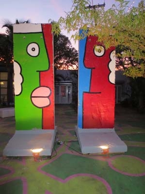 MiamiBerlinWall2013-026