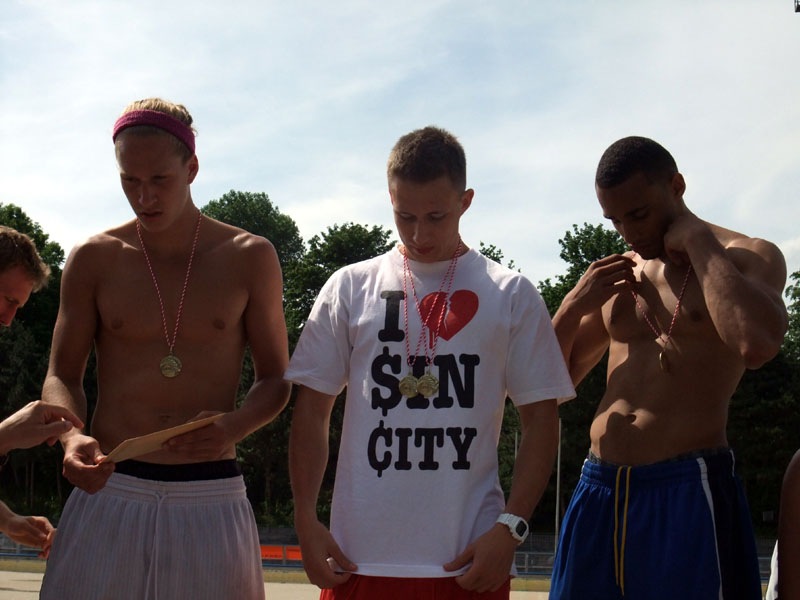 SFB2010-Finale01-111