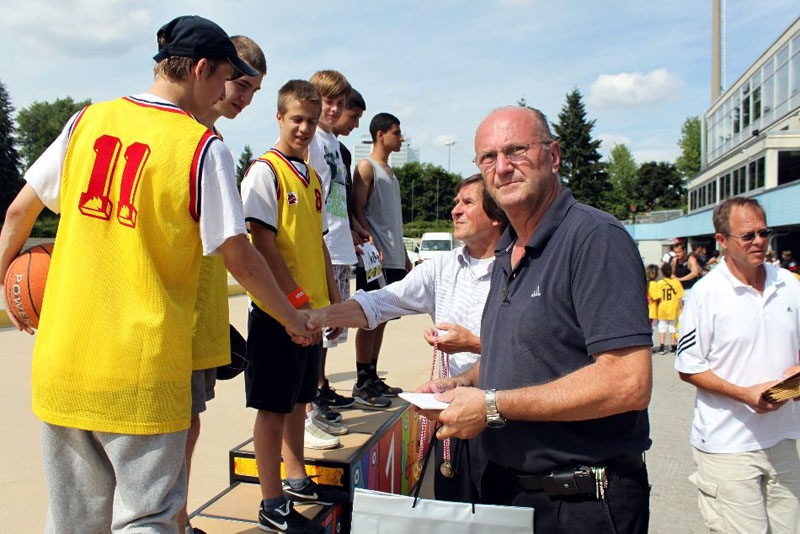 SFB2010-Finale02-147