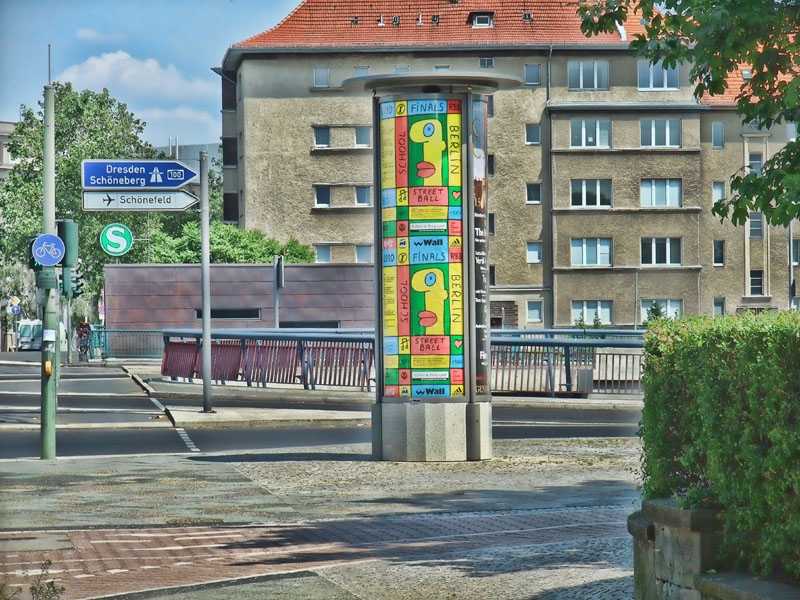 Poster2010-066