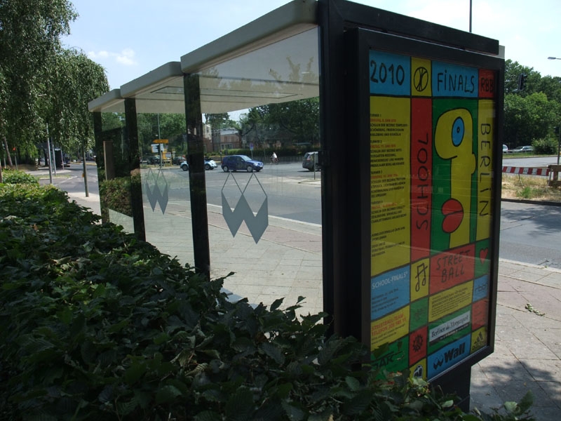 Poster2010-074