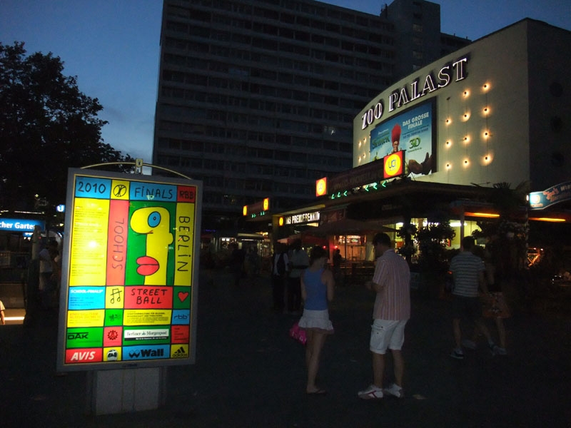 Poster2010-146