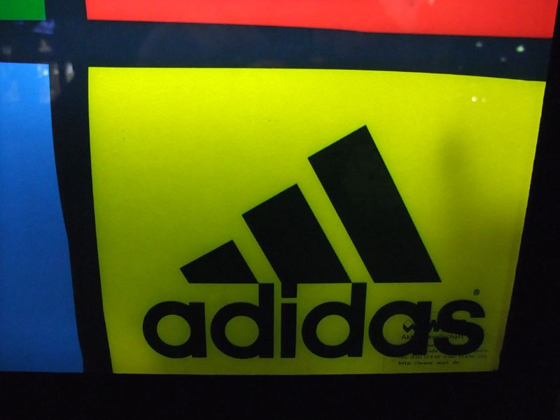 Poster2010-184