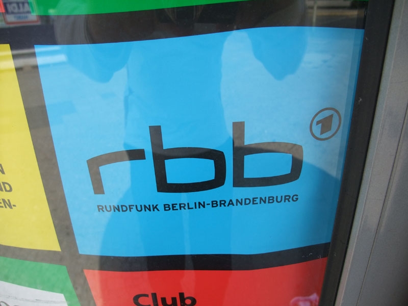 Poster2010-187