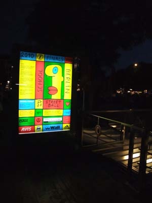 Poster2010-087