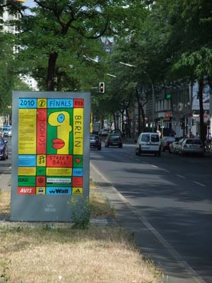 Poster2010-124