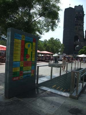 Poster2010-132