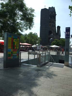 Poster2010-149
