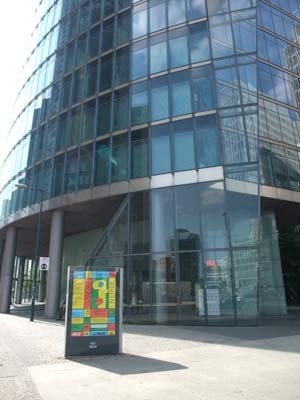 Poster2010-164
