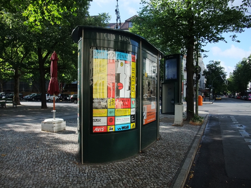 Poster2011-038