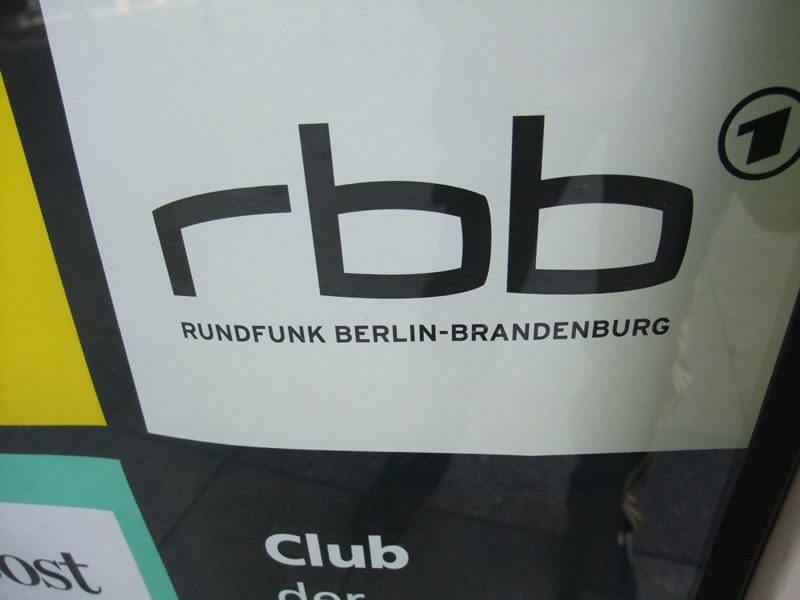 Poster2011-158