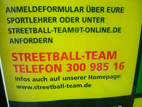 Poster2012-004