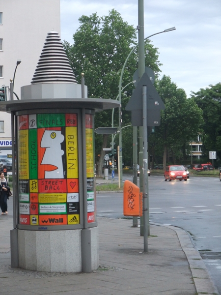 Poster2012-107
