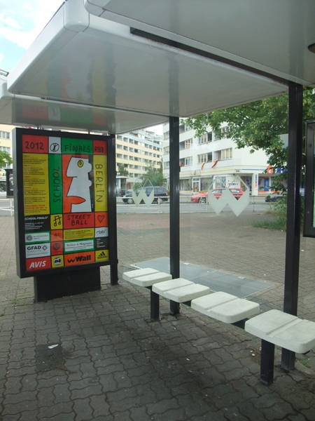Poster2012-135