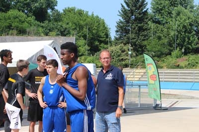 SchoolFinalsFinale02-040