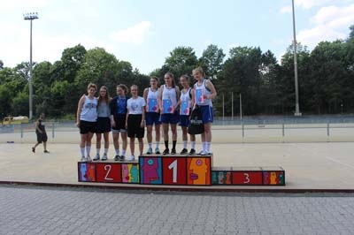 SchoolFinalsFinale02-051