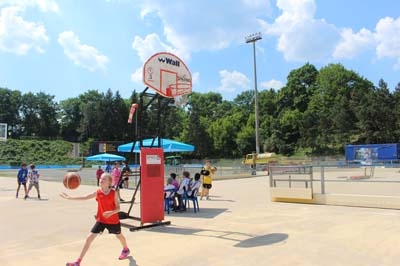 SchoolFinalsFinale02-056