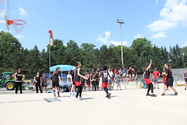 SchoolFinalsFinale03-009