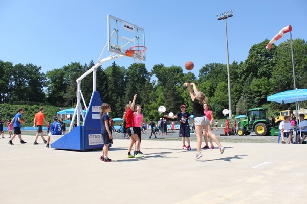 SchoolFinalsFinale03-023