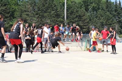 SchoolFinalsFinale03-033