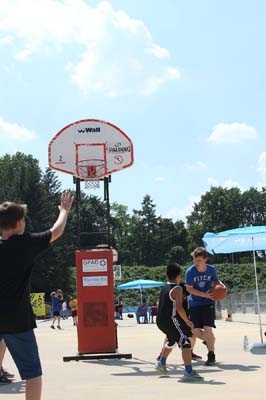 SchoolFinalsFinale03-051