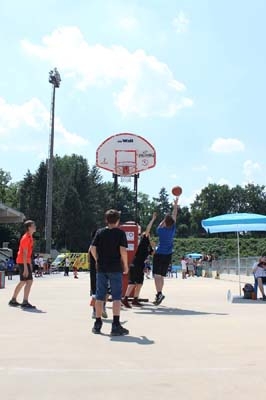 SchoolFinalsFinale03-061