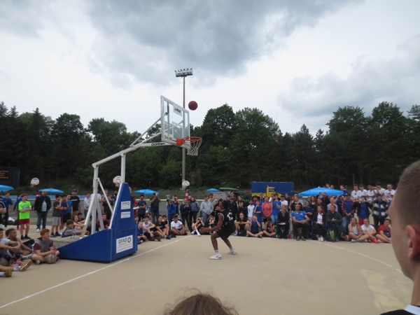 FinaleTag01-001-009