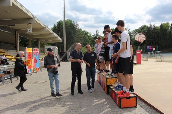 FinaleTag01-002-077