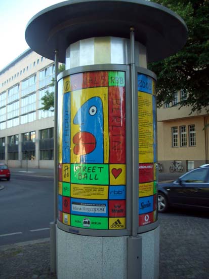Poster2005-128